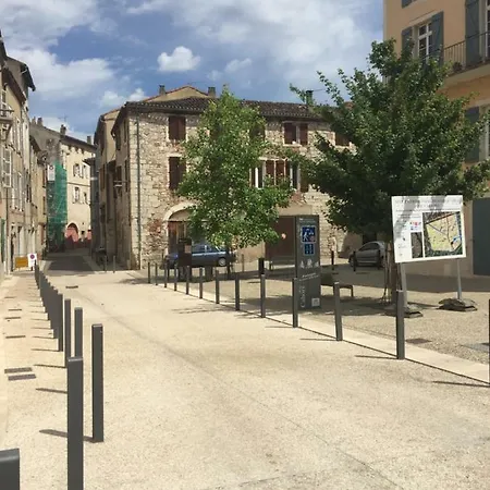 Duplex 70 M2 Balcon Coeur Historique Каор